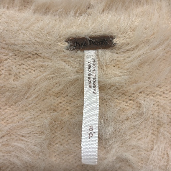 COPY - Free people sweater - Picture 2 of 5